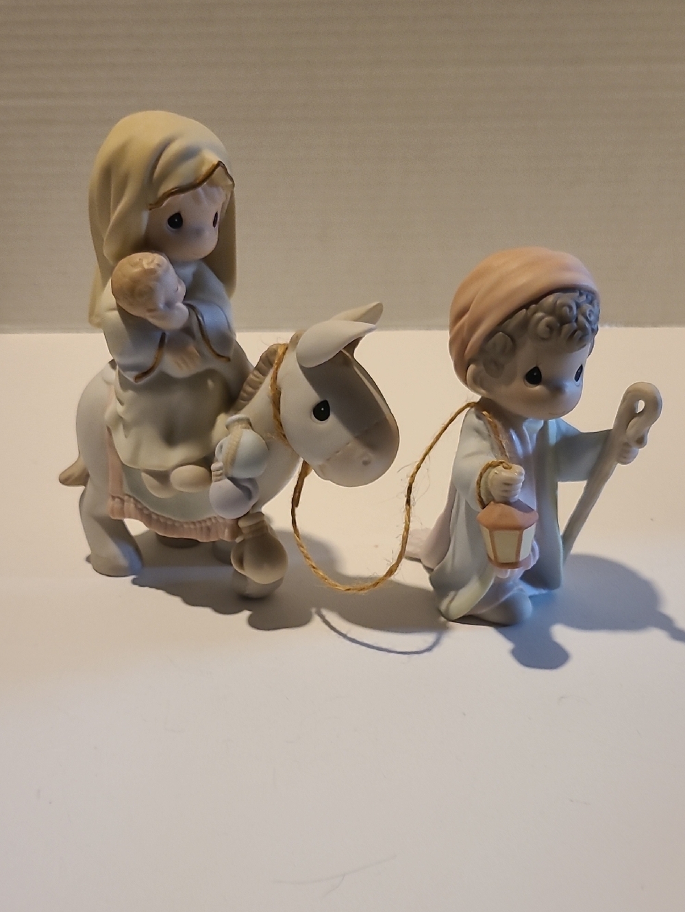 Precious Moments Pastel Nativity Figurines - 1998 Special Lmtd Edition